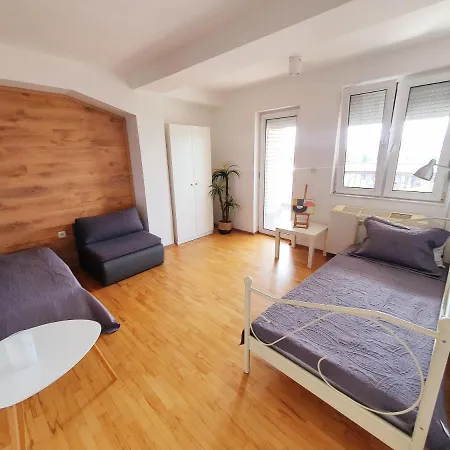 Station Apartament *